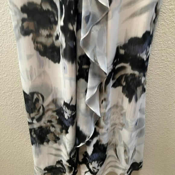 Calvin Klein - Picture 4 of 5